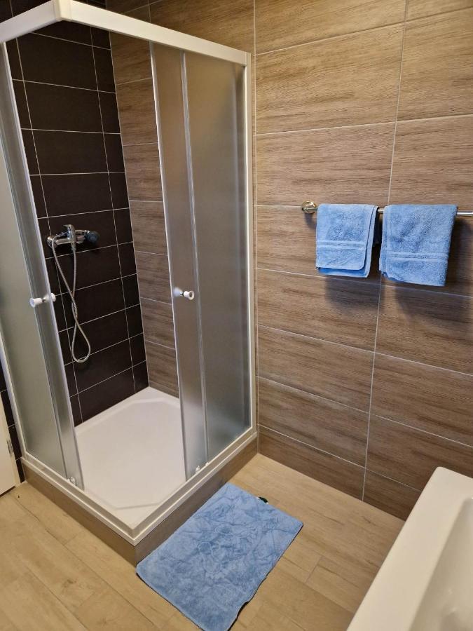 Penzion Dubi - Ruska 393 - 110 Екстер'єр фото